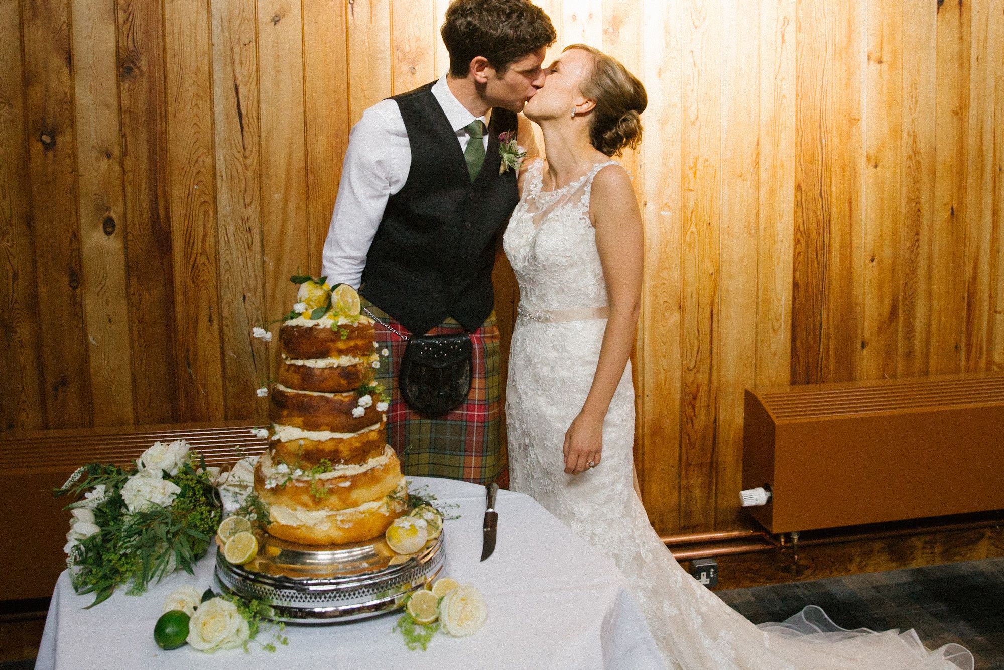 Bride and groom cake cutting