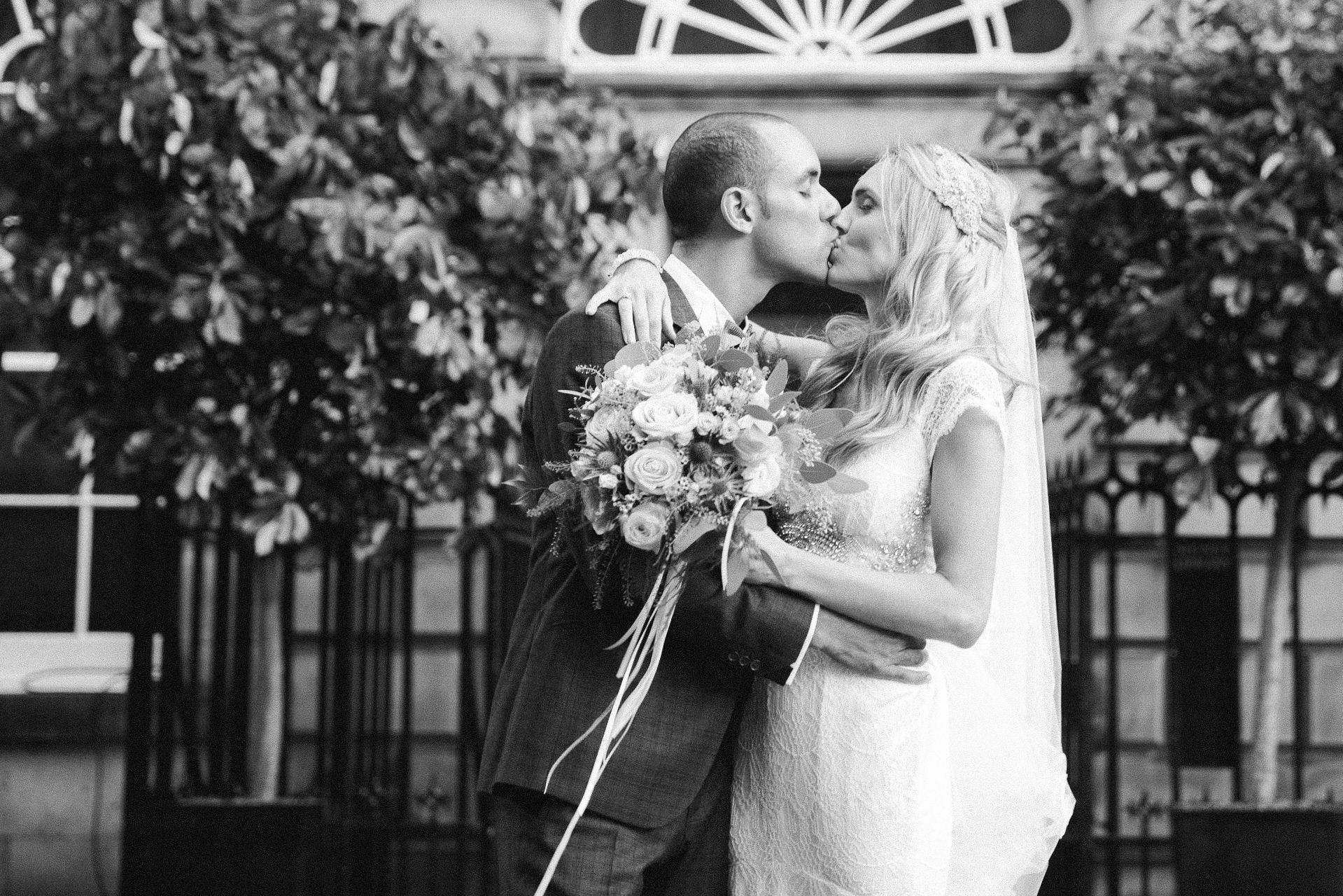 Signet Library wedding bride and groom portrait